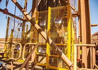 Mesh Guarding Powder Coating 04
